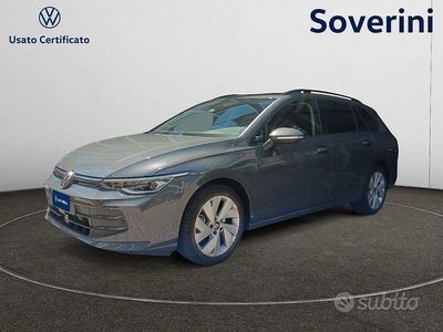 Usata VW Golf VIII 150 CV (110 kW) 2024 Grigio Station wagon