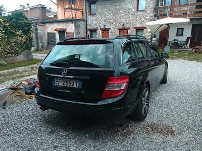 Mercedes C220