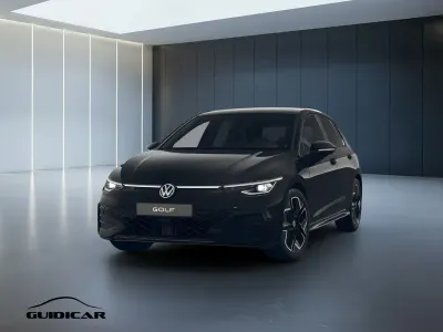 Nuova VW Golf VIII R-line Plus 116 CV (85 kW) 2026 Nero Utilitaria