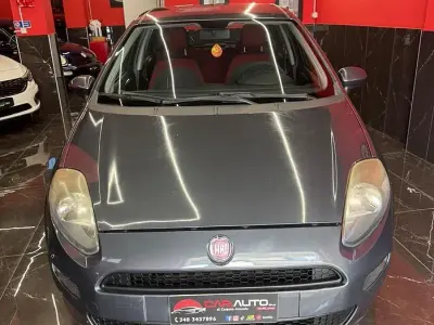 Usata Fiat Punto Evo 70 CV (51 kW) 2012 Grigio Utilitaria