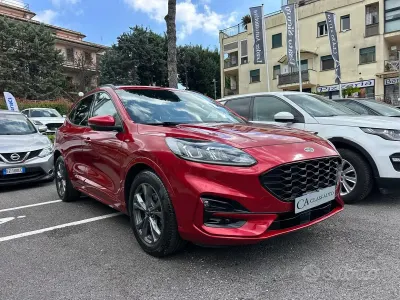 Usata Ford Kuga ST-Line 120 CV (88 kW) 2021 Rosso SUV