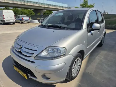 Occasion Citroën C3 60 ch (44 kW) 2010 Argent Berline