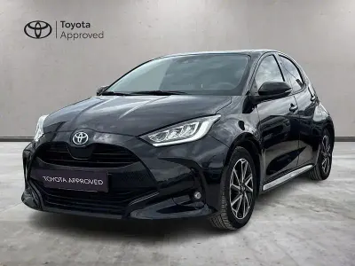 Usata Toyota Yaris Trend 116 CV (85 kW) 2022 Nero Utilitaria