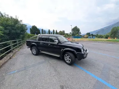 Usata Mitsubishi L200