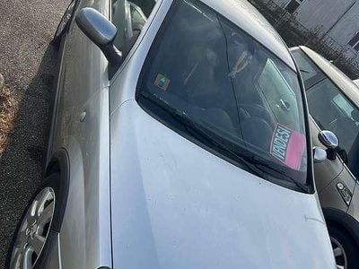 Usata Opel Corsa 69 CV (50 kW) 2004 Utilitaria