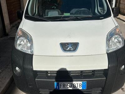 Usata Peugeot Bipper 75 CV (55 kW) 2018 Bianco Monovolume