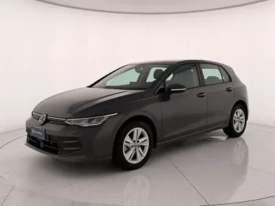 Brugt VW Golf VIII Life 116 HK (85 kW) 2025 Grå Sedan