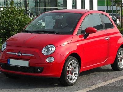 Usata Fiat 500 75 CV (55 kW) 2008 Rosso Utilitaria