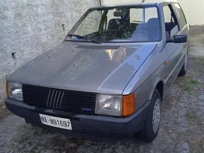 Usata Fiat Uno 45 CV (33 kW) 1986 Grigio Utilitaria