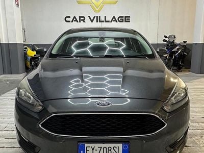 Usata Ford Focus Titanium 125 CV (91 kW) 2016 Grigio Station wagon
