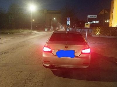 Begagnad BMW 525 150 HK (110 kW) 2005 Grå