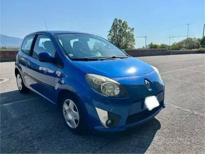 Usata Renault Twingo 64 CV (47 kW) 2008 Bluazzurro Utilitaria