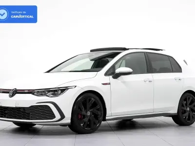 Usata VW Golf VIII GTI 245 CV (180 kW) 2023 Bianco Utilitaria