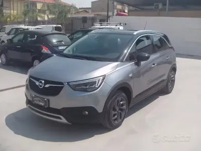 Usata Opel Crossland X Innovation 83 CV (61 kW) 2020 Grigio SUV