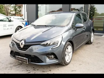 Usata Renault Clio V Evolution 101 CV (74 kW) 2022 Antracite Berlina