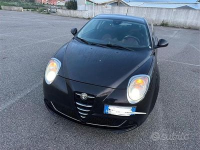 Usata Alfa Romeo MiTo Distinctive 105 CV (77 kW) 2010 Nero Utilitaria