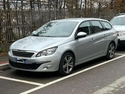 Usata Peugeot 308 Active 99 CV (72 kW) 2017 Station wagon