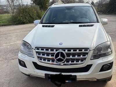 Usata Mercedes ML320 Premium 224 CV (164 kW) 2009 Bianco SUV
