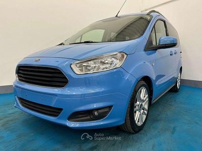 Usata Ford Transit 101 CV (74 kW) 2015 Blu Berlina