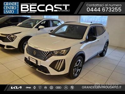 Usata Peugeot 2008 Allure 101 CV (74 kW) 2024 Bianco SUV