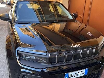 Käytetty Jeep Avenger Longitude 101 HP (74 kW) 2023 Musta Katumaasturi