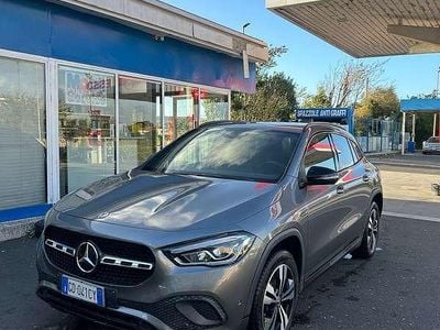 Mercedes GLA250