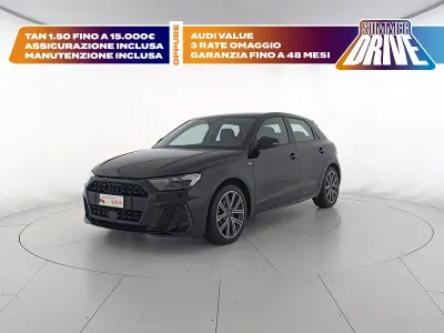 Usata Audi A1 Sportback S-Line 110 CV (80 kW) 2023 Nero mito metallizzato Utilitaria
