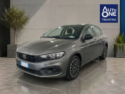 Usata Fiat Tipo 101 CV (74 kW) 2023 Grigio Berlina