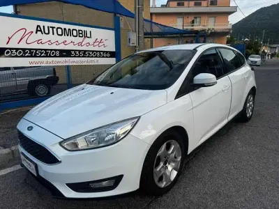 Usata Ford Focus Business Edition 101 CV (74 kW) 2015 Bianco pastello