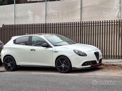 Usata Alfa Romeo Giulietta 82 CV (60 kW) 2010 Bianco Utilitaria