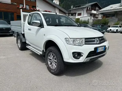 Usata Mitsubishi L200 Intense+ 178 CV (130 kW) 2015 Bianco Pick-up
