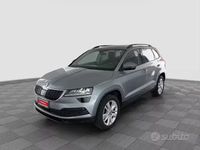 Usata Skoda Karoq Executive 116 CV (85 kW) 2019 Grigio business SUV