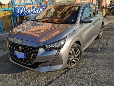 Usata Peugeot 208 102 CV (75 kW) 2021 Grigio Utilitaria