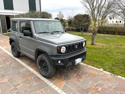 Usata Suzuki Jimny 2023 Grigio SUV