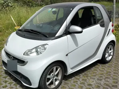 Usata Smart ForTwo Coupé 54 CV (39 kW) 2012 Bianco Coupé