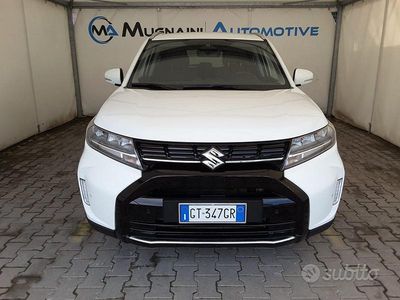 Usata Suzuki Vitara 129 CV (94 kW) 2024 Bianco SUV