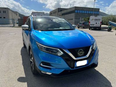 Usata Nissan Qashqai Tekna+ 131 CV (96 kW) 2017 Blu SUV