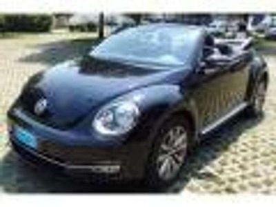 Usata VW Beetle Cabriolet Design 110 CV (80 kW) 2016 Nero Cabrio