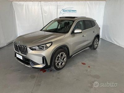 Käytetty BMW X1 xLine 204 HP (150 kW) 2023 Harmaa Katumaasturi