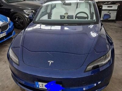 Usata Tesla Model 3 Long Range AWD 258 kW (351 CV) 2024 Blu/azzurro Berlina