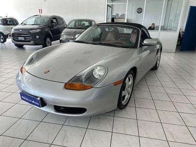 Usata Porsche Boxster 220 CV (161 kW) 2000 Argento Cabrio