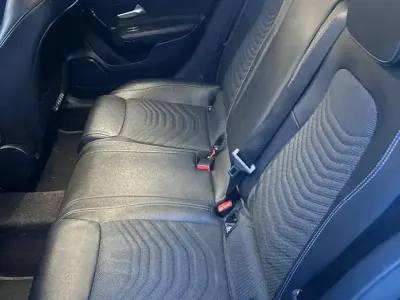 Usata Mercedes A180 116 CV (85 kW) 2019 Nero Berlina