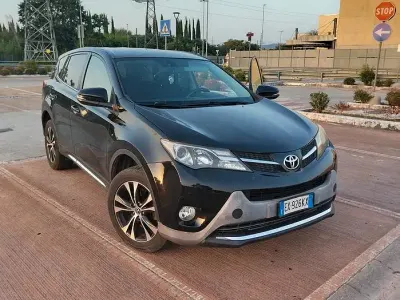 Usata Toyota RAV4 175 CV (128 kW) 2014 Nero SUV