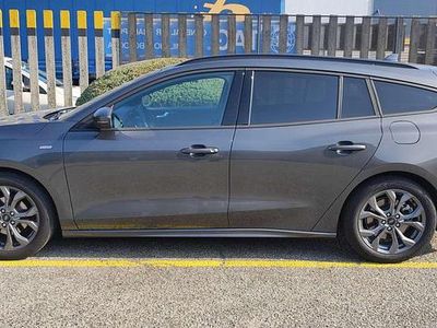 Usata Ford Focus ST-Line 125 CV (91 kW) 2024 Grigio Station wagon