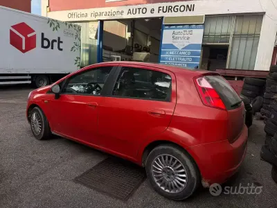 Usata Fiat Punto 65 CV (47 kW) 2007 Utilitaria