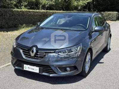 Usata Renault Mégane IV Intens 110 CV (80 kW) 2016 Grigio Berlina