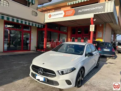 Usata Mercedes A180 Edition 116 CV (85 kW) 2022 Bianco Berlina