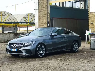 Usata Mercedes C220 194 CV (142 kW) 2020 Grigio Coupé
