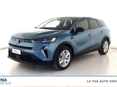 Käytetty Renault Symbioz Evolution 94 HP (69 kW) 2025 Sininen Katumaasturi