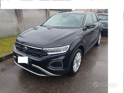 Usata VW T-Roc Style 110 CV (80 kW) 2022 Nero SUV
